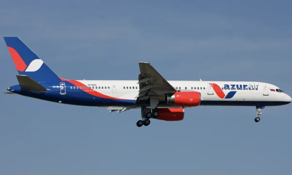 Туристы с отмененных рейсов Turkish Airlines полетят на самолетах AZUR air и Southwind