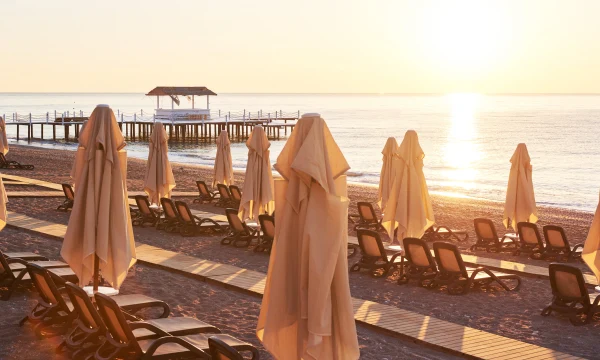 Туристы отсудили 190 тысяч рублей за отравление на отдыхе в Египте