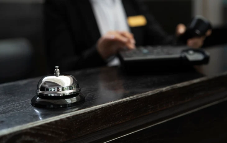 Самостоятельным туристам сложно вернуть деньги за бронь отеля в ОАЭ