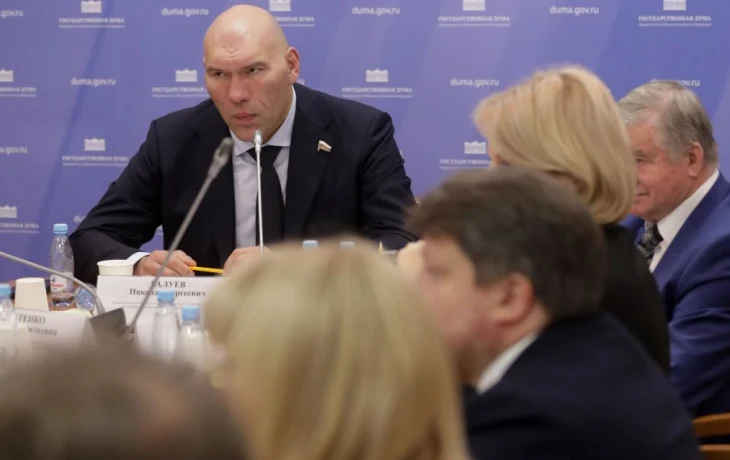 В Госдуме поддержали идею раздавать авиабилеты бесплатно В Госдуме поддержали идею раздавать авиабилеты бесплатно