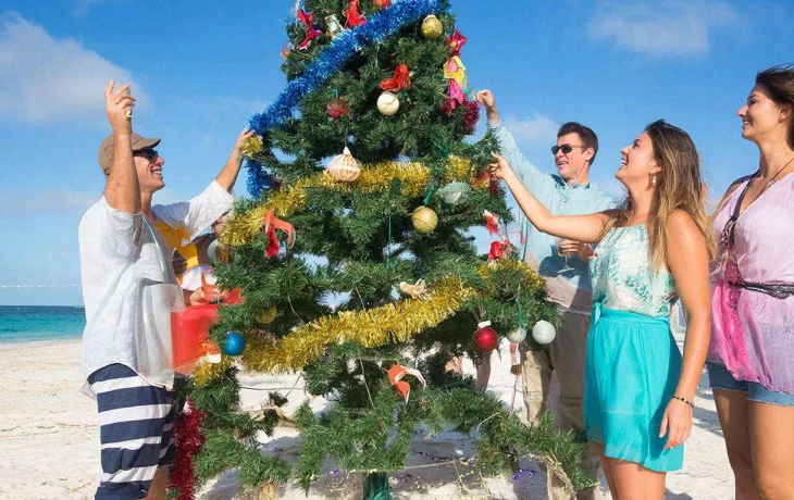 &laquo;Оливьешечка дома, а потом &ndash; в Кению&raquo;: где туристы собираются отмечать Новый год