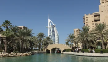 Туристов в Дубае призвали держать при себе паспорт, деньги и телефон Туристов в Дубае призвали держать при себе паспорт, деньги и телефон