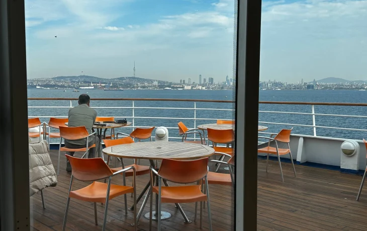 Круизный лайнер Astoria Grande возвращается в Сочи после запрета на заход в Стамбул