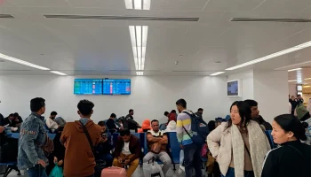 Туристы застряли в Шардже из-за погоды