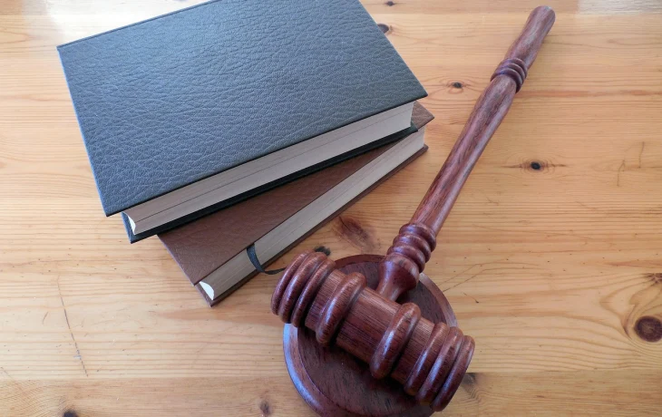 Турист отказался от путешествия из-за действий авиакомпании, но деньги взыскал&nbsp;с туроператора