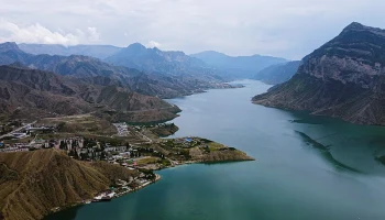 «Там камни размером с автомобиль»: в Дагестане туристам не советуют самостоятельно ехать в горы «Там камни размером с автомобиль»: в Дагестане туристам не советуют самостоятельно ехать в горы