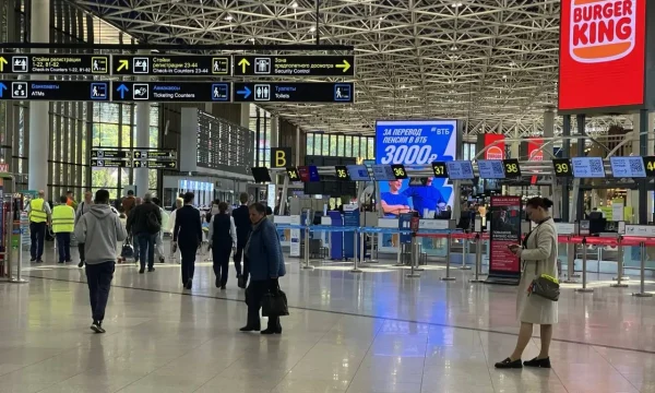 Задержки рейсов в Сочи из-за закрытия южных аэропортов доходят до 20 часов