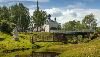 «Избинг» жив: зумеров потянуло на сельский отдых