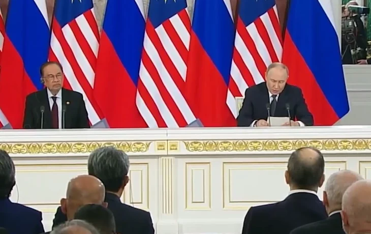 Путин: Россия и Малайзия обсуждают запуск прямых рейсов между странами Путин: Россия и Малайзия обсуждают запуск прямых рейсов между странами