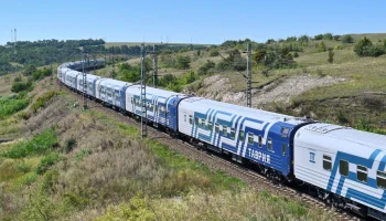 Из-за ночного закрытия Крымского моста опаздывают 18 поездов