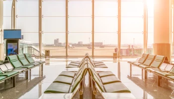 Потенциальных авиадебоширов будут ловить еще до посадки в самолет