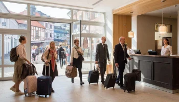 Отели Калининграда резко взвинтили цены на конец мая