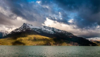 Туроператор опроверг депортацию российских туристов из Чили за катание на квадроциклах