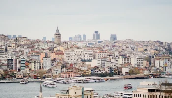 Два аэропорта в разных частях Стамбула соединят железной дорогой