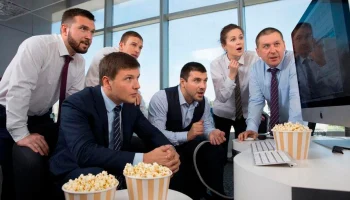 Прокуратура заявила о причастности к коррупции и криминалу операторов систем бронирования и взаимора