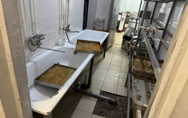 Из оздоровительного лагеря – в больницу: под Омском отравились 11 детей Из оздоровительного лагеря – в больницу: под Омском отравились 11 детей