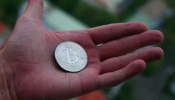 Ужесточение требований к обмену криптовалюты в России может ударить по туристам Ужесточение требований к обмену криптовалюты в России может ударить по туристам