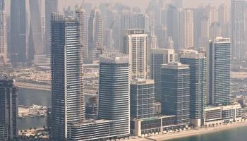 Проблема с продлением проживания российских туристов в отелях Дубая сохраняется