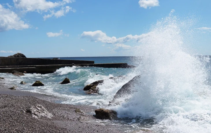 Летом над пляжами Крыма будут кружить дроны