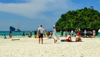 МИД Таиланда снова предложил сократить безвиз для туристов до 30 дней