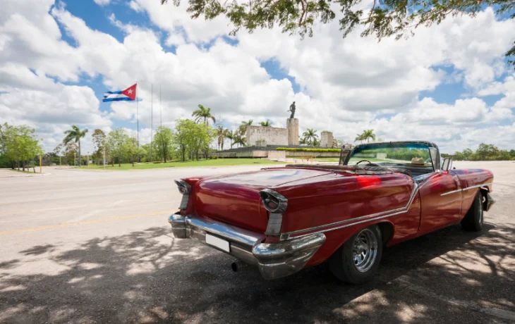 Conviasa прекратит рейсы из Петербурга на Кубу, но не из-за проблем с топливом