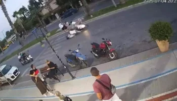 Мотоцикл налетел на российских туристов в Турции