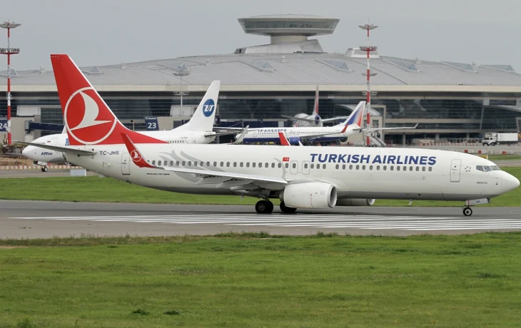 Эксперты: предложение сократить рейсы авиакомпании Turkish Airlines в Россию недальновидно Эксперты: предложение сократить рейсы авиакомпании Turkish Airlines в Россию недальновидно