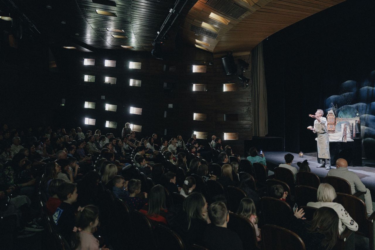 Photo 2025 12 25 12 31 43