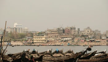 Посольство: гражданам России нужно соблюдать повышенную осторожность в Бангладеш