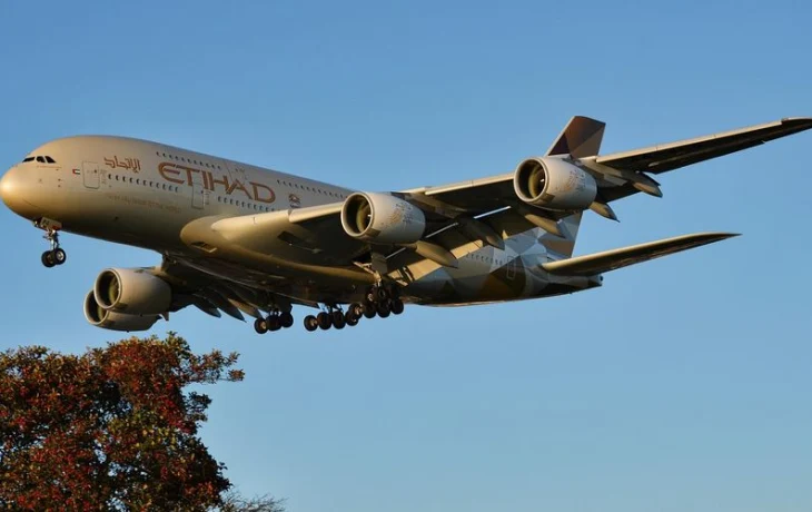 Авиакомпания Etihad начала вывозить российских туристов с Мальдив