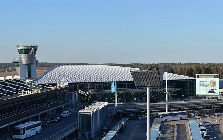 Пассажирка рейса, вынужденно севшего в Хельсинки, рассказала об отношении к россиянам в аэропорту Пассажирка рейса, вынужденно севшего в Хельсинки, рассказала об отношении к россиянам в аэропорту