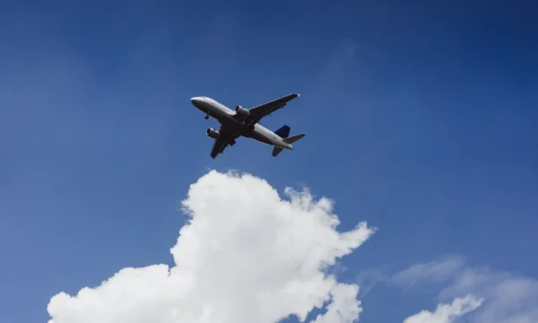 СМИ: Катар снова открыл аэропорт Дохи для иностранных авиакомпаний