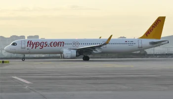 Самолет Pegasus Airlines летевший из Петербурга в Стамбул вынужденно сел в Румынии