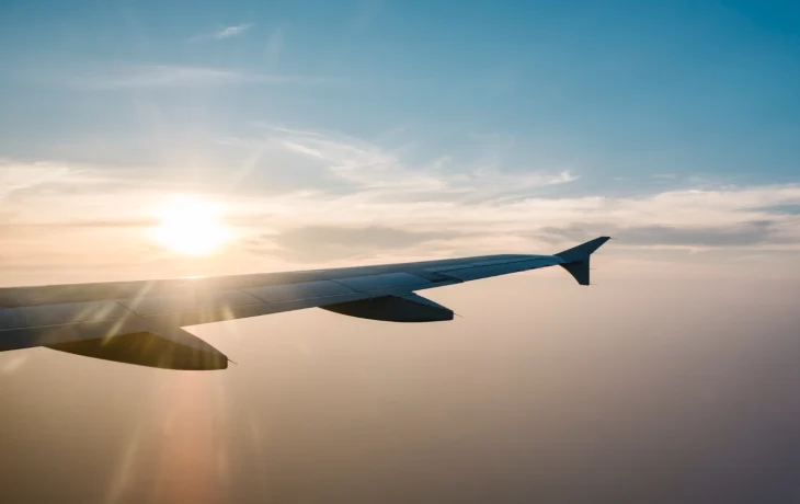 Туристы отмененных рейсов Air Arabia могут вернуться с Мальдив в Москву за 83 тысячи рублей Туристы отмененных рейсов Air Arabia могут вернуться с Мальдив в Москву за 83 тысячи рублей