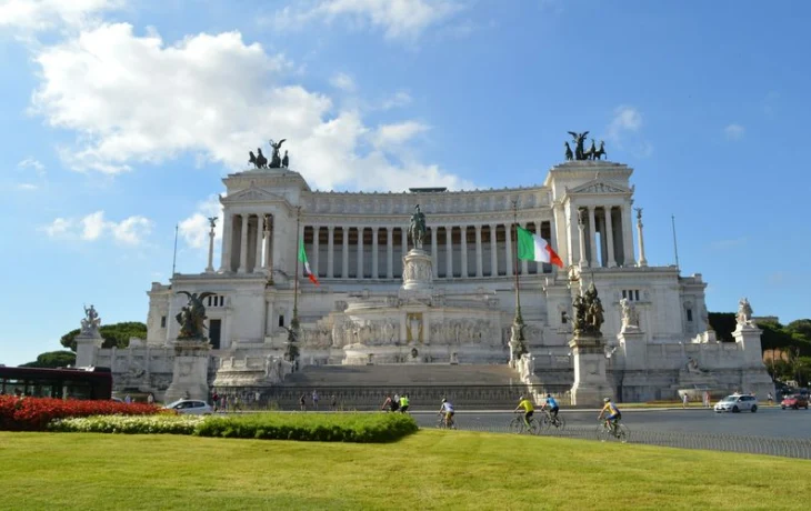 Какие авиакомпании доставят из Москвы в Рим дешевле Turkish Airlines