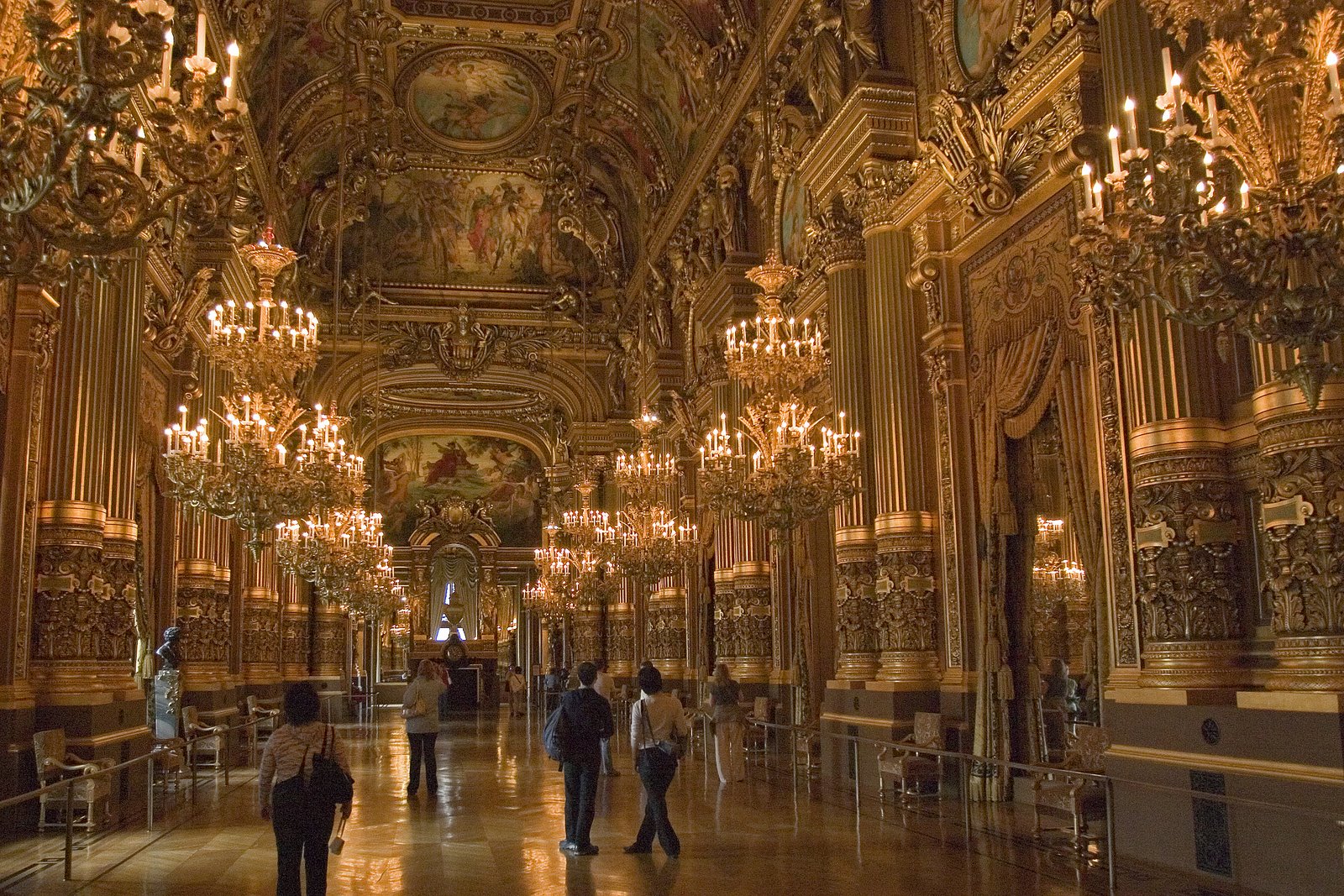 Фото достопримечательностей Парижа: Opera Garnier - общий вид фойе