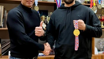 Крымская спортивная общественность приветствует Максима Рудного на полуострове