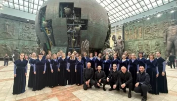 Большой хор ЦДКЖ &laquo;Голоса дорог&raquo; с триумфом выступил на фестивале‑конкурсе &laquo;Хрустальная часовня&raquo;