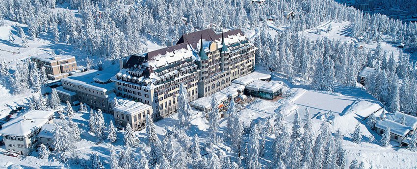 На фоне необыкновенный пейзажей Санкт-Морица трудно не почувствовать себя мировой знаменитостью Фото достопримечательностей Швейцарии: На фоне необыкновенный пейзажей Санкт-Морица трудно не почувствовать себя мировой знаменитостью