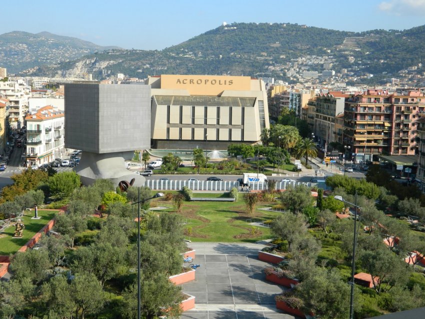 Ницца. Акрополис Фото достопримечательностей Лазурного берега Франции: Ницца. Акрополис