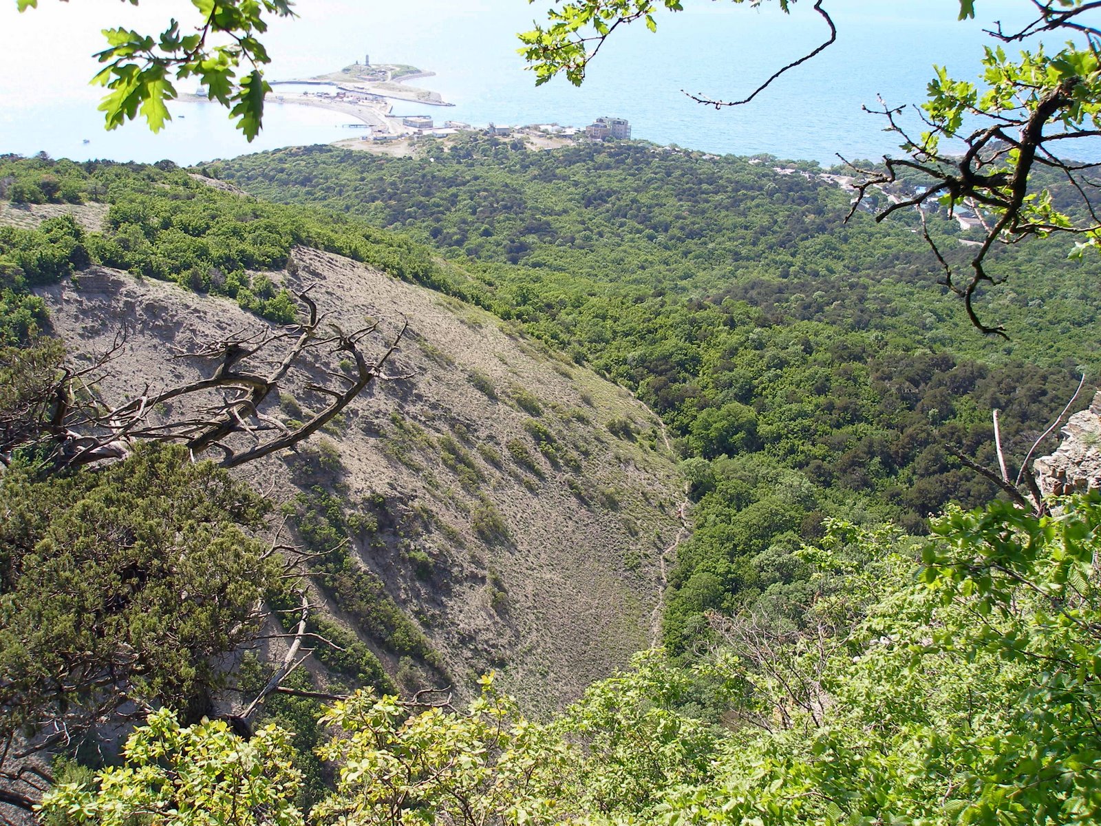 Заповедник Большой Утриш Фото достопримечательностей Кавказа и Черноморского побережья: Заповедник Большой Утриш