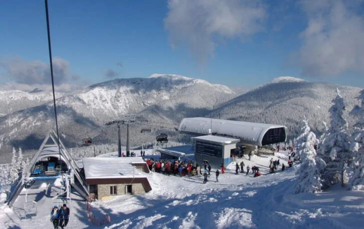Курорт Ясна - одно из лучших мест в Словакии для зимнего и летнего отдыха
Курорт Ясна - одно из лучших мест в Словакии для зимнего и летнего отдыха