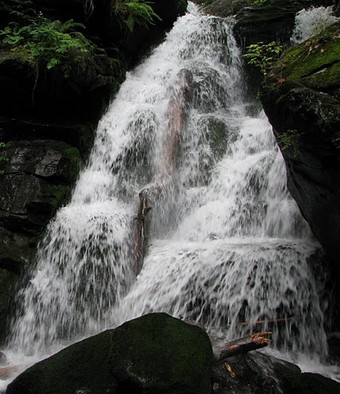 Водопад Воеводина
