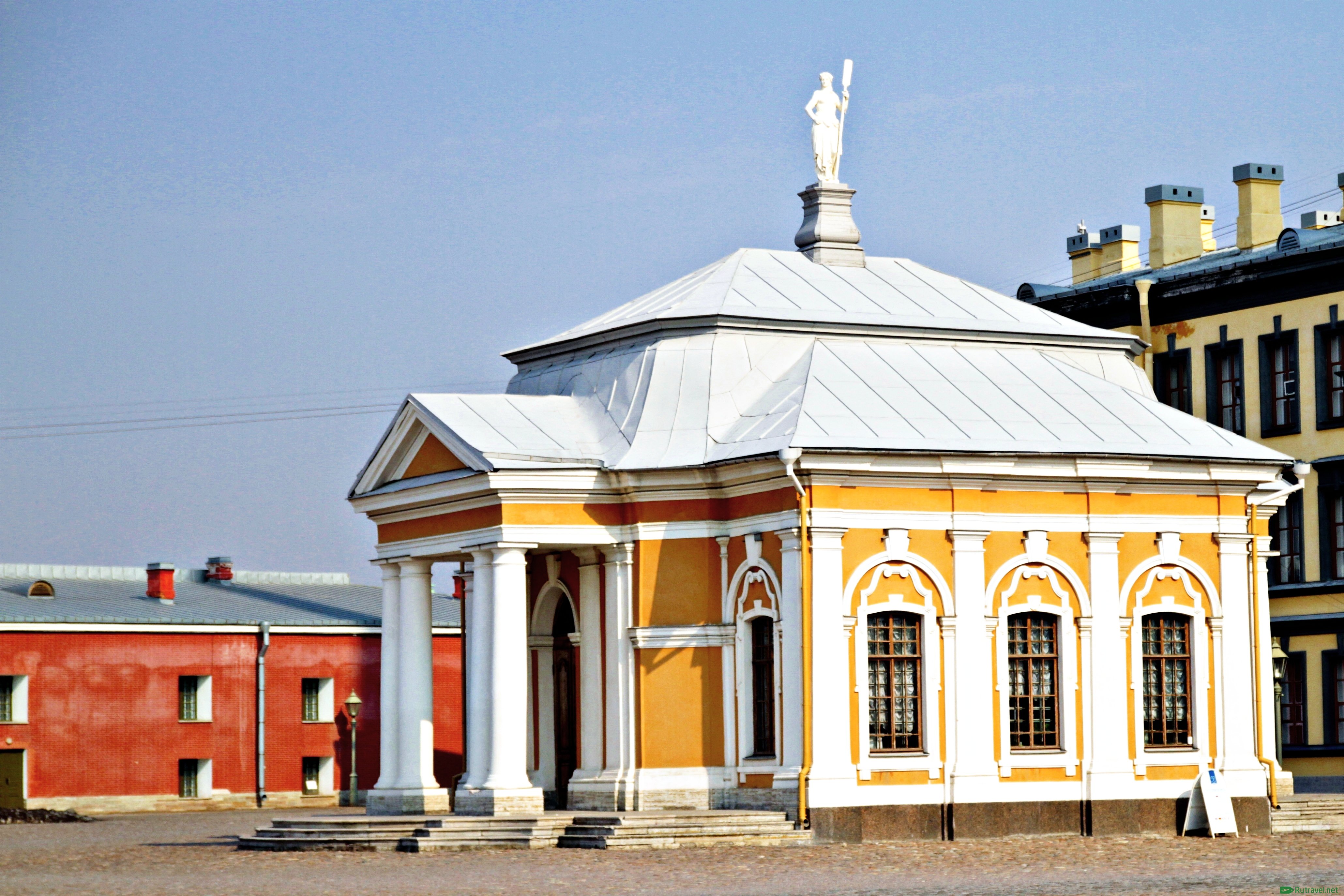 Фото достопримечательностей Санкт-Петербурга и области: