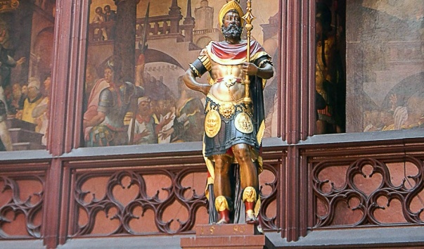 Памятник основателю Базеля Фото достопримечательностей Швейцарии: Памятник основателю Базеля