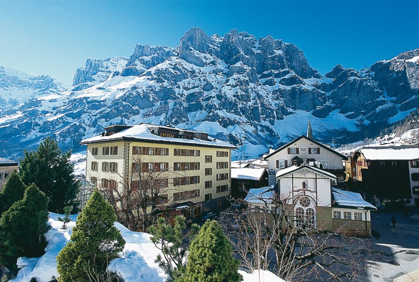 Лейкербад - самый популярный семейный курорт Швейцарии Фото достопримечательностей Швейцарии: Лейкербад - самый популярный семейный курорт Швейцарии