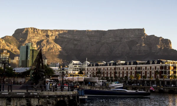 Путешествие в Кейптаун из России: мой впечатляющий опыт Путешествие в Кейптаун из России: мой впечатляющий опыт